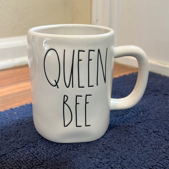 Rae Dunn Other - Rae Dunn Queen Bee Spelled Out White Ceramic Mug